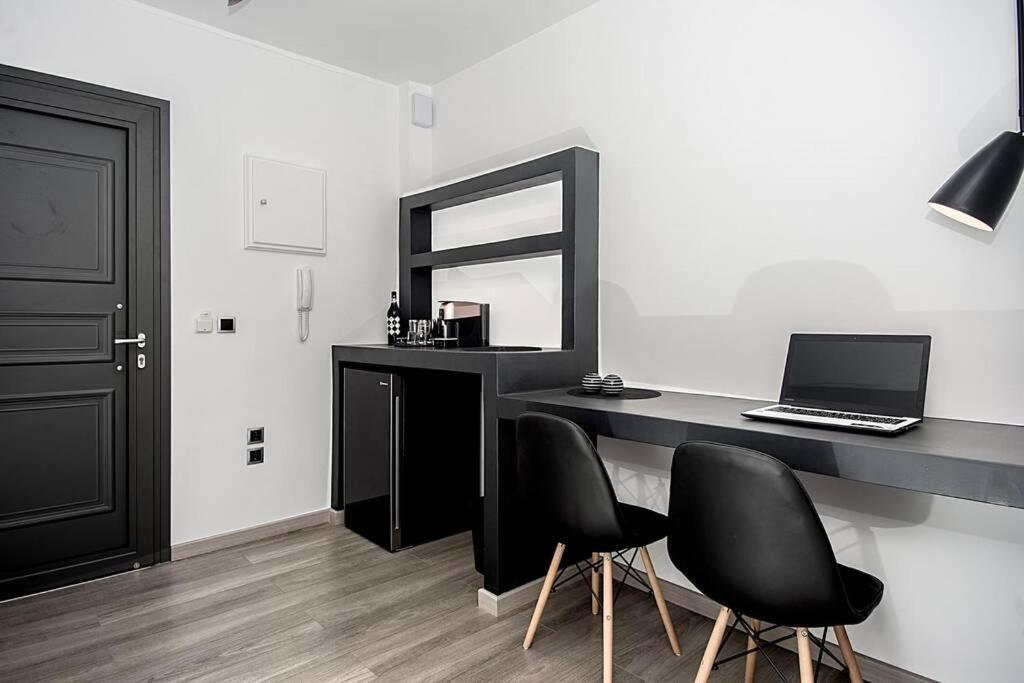 A & B Minimal Suite With Sea View In Argostoli Εξωτερικό φωτογραφία